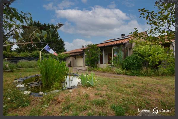 Maison à vendre de plain pieds 2/3 chambres sur la communes de Vélines en Dordogne (24)