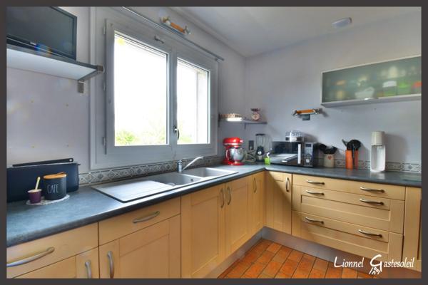 Maison à vendre de plain pieds 2/3 chambres sur la communes de Vélines en Dordogne (24)