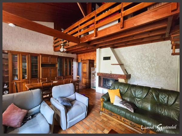Maison à vendre de plain pieds 2/3 chambres sur la communes de Vélines en Dordogne (24)
