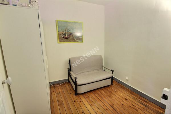 MONTREUIL, 260 METRES DU METRO CROIX DE CHAVAUX, MAISON DE VILLE ENTIEREMENT RENOVEE.