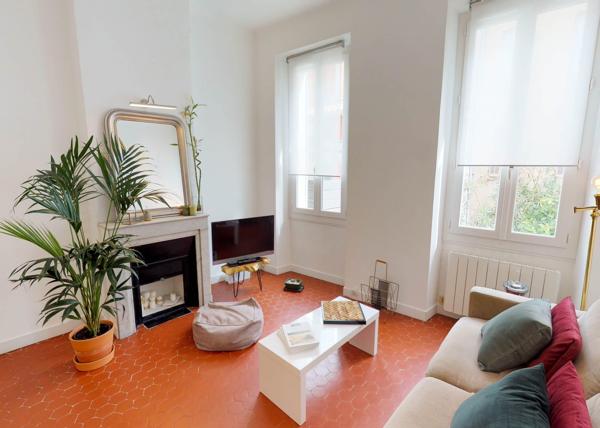 T2 de 47 m² à Marseille 8e, 1 chambre, idéal investissement ou pied-à-terre