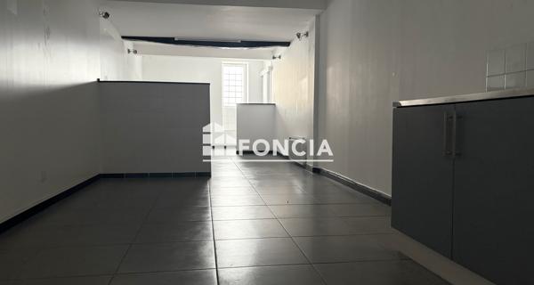 À vendre Immeuble 151.13 m² - La Rochelle 17000