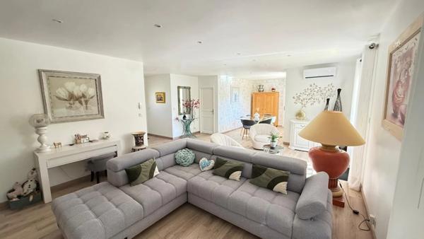 Maison à vendre 4 pièces LA CIOTAT (13) 100 M2