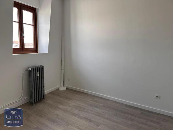Appartement à louer 3 pièces 66.82m² Armentières (59280)