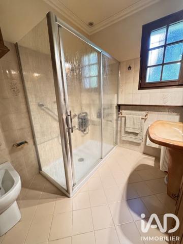 Maison à vendre 4 pièces 115 m² Neuvéglise-sur-Truyère