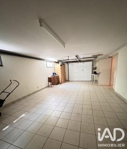 Maison à vendre 4 pièces 115 m² Neuvéglise-sur-Truyère