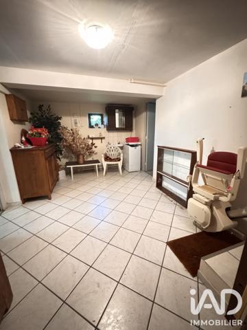 Maison à vendre 4 pièces 115 m² Neuvéglise-sur-Truyère