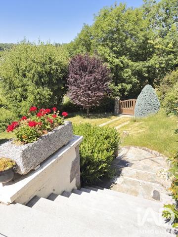 Maison à vendre 4 pièces 115 m² Neuvéglise-sur-Truyère