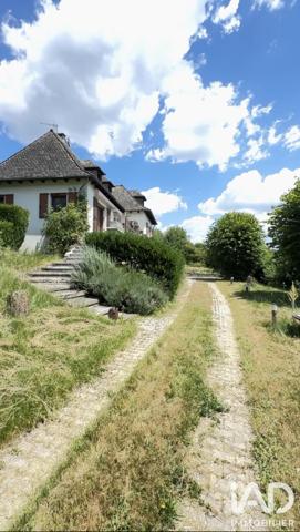 Maison à vendre 4 pièces 115 m² Neuvéglise-sur-Truyère