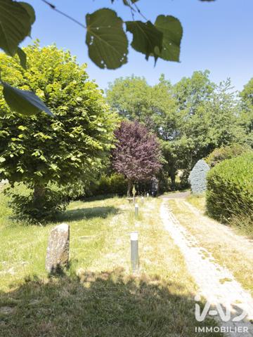 Maison à vendre 4 pièces 115 m² Neuvéglise-sur-Truyère