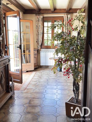 Maison à vendre 4 pièces 115 m² Neuvéglise-sur-Truyère