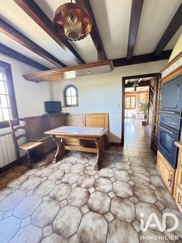 Maison à vendre 4 pièces 115 m² Neuvéglise-sur-Truyère