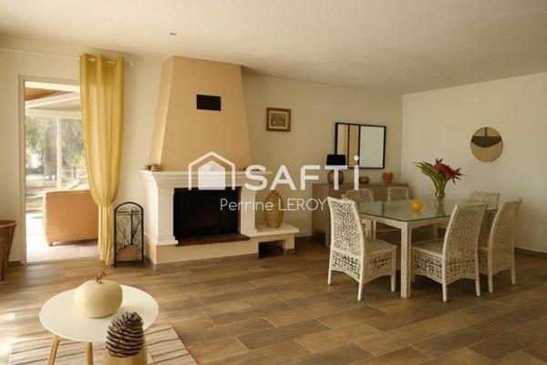 Trans en Provence, villa traditionnelle de plain pied de 145m² sur une parcelle de 2945m².