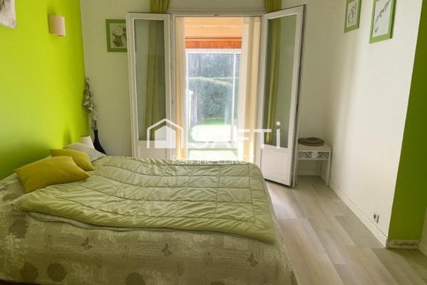 Trans en Provence, villa traditionnelle de plain pied de 145m² sur une parcelle de 2945m².