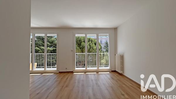 Appartement à vendre 4 pièces 69 m² Bourg-Saint-Andéol