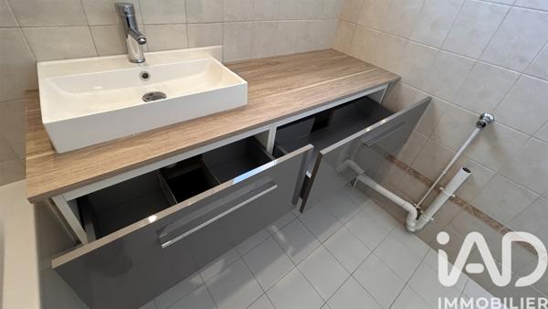 Appartement à vendre 4 pièces 69 m² Bourg-Saint-Andéol