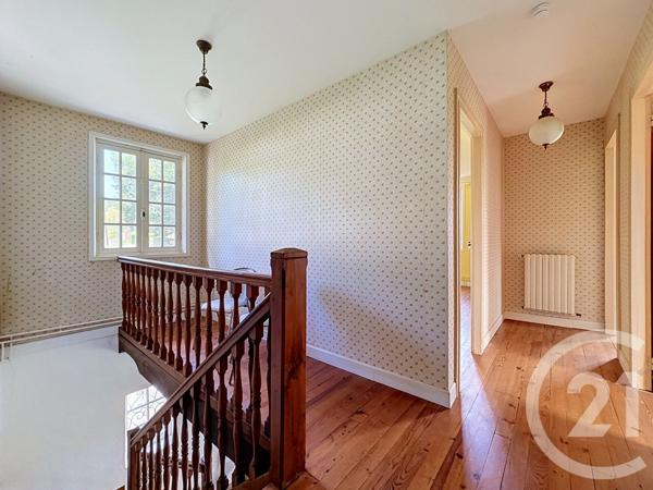 Maison à vendre  8 pièces - 181,34 m 2   ARCANGUES  - 64