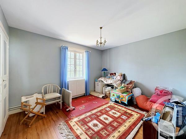 Maison à vendre  8 pièces - 181,34 m 2   ARCANGUES  - 64