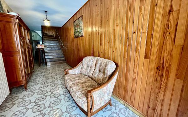 Maison à vendre    6 pièces •  Mèze