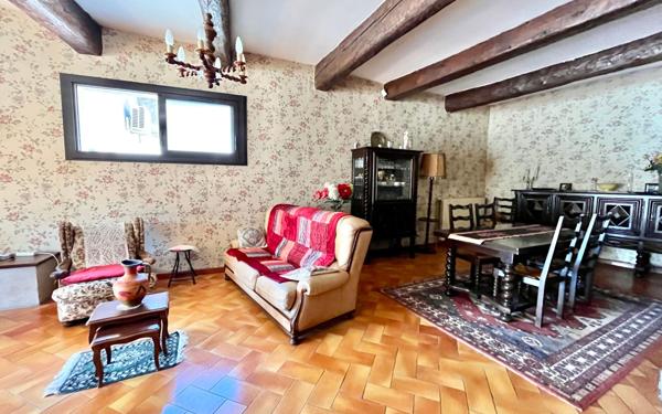 Maison à vendre    6 pièces •  Mèze