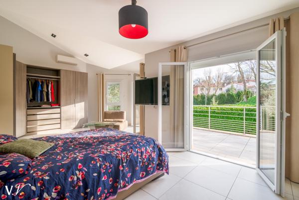 Ramonville centre maison T7 de 220 m² avec piscine
