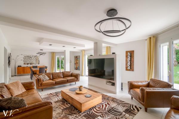 Ramonville centre maison T7 de 220 m² avec piscine