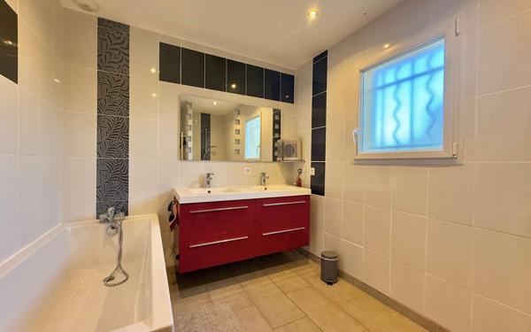 Maison à vendre    6 pièces • 141 m2 Gevrey-Chambertin