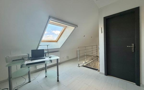 Maison à vendre    6 pièces • 141 m2 Gevrey-Chambertin