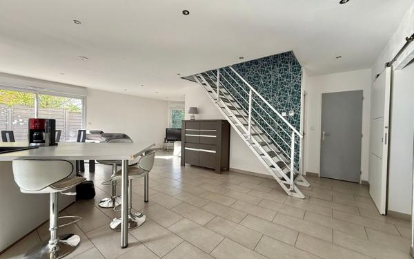 Maison à vendre    6 pièces • 141 m2 Gevrey-Chambertin