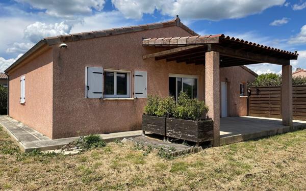 Maison à vendre    4 pièces •  Vallon-Pont-d'Arc