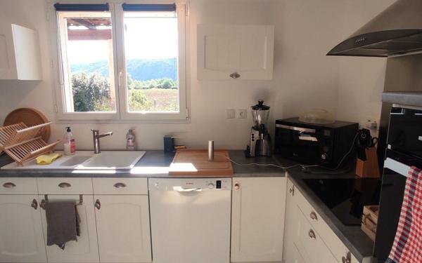 Maison à vendre    4 pièces •  Vallon-Pont-d'Arc