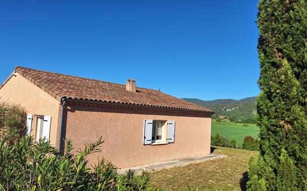 Maison à vendre    4 pièces •  Vallon-Pont-d'Arc