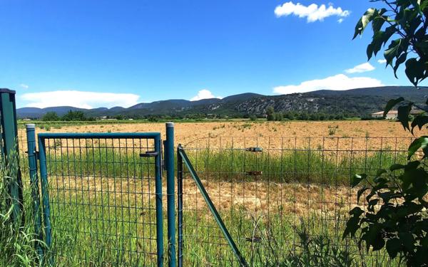 Maison à vendre    4 pièces •  Vallon-Pont-d'Arc