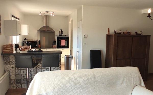 Maison à vendre    4 pièces •  Vallon-Pont-d'Arc