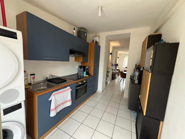 Exclusivité Meilleursbiens ,Idéal primo- accédant , Maison avec cour et Parking à Là Bassée