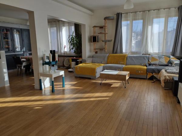 Vente Maison 7 pièces 225 m2 à Lavelanet
