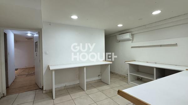 Local commercial 81 m² de plain-pied, cœur d'Elne, rue Nationale