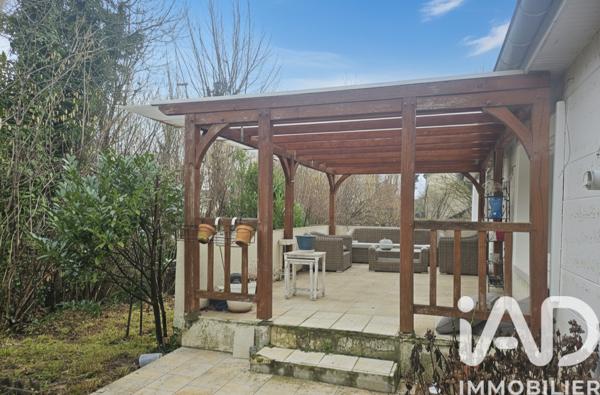 Maison à vendre 4 pièces 88 m² Saint-Julien-les-Villas