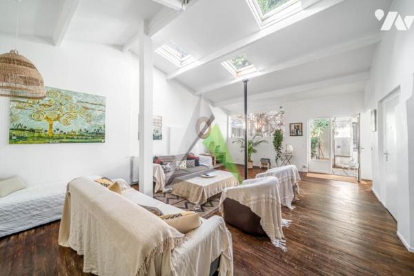 75012 Paris - Maison atypique de 3 chambres sur cour 