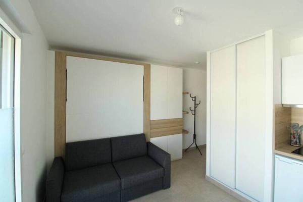 Appartement 1 pièce                                        - 44000 Nantes Réf : 12025
