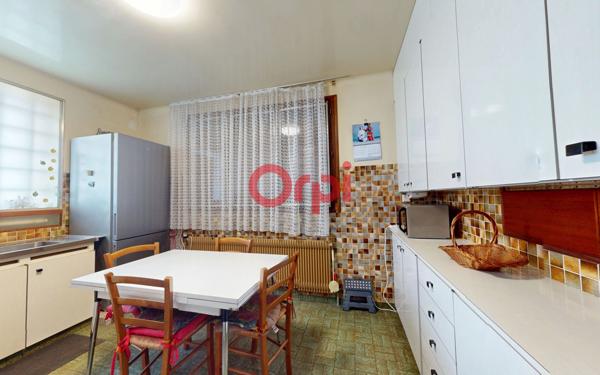 Maison à vendre    8 pièces • 144,66 m2 Montfermeil