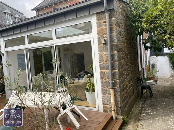 Maison à vendre 12 pièces 230m² Saint-Brieuc (22000)