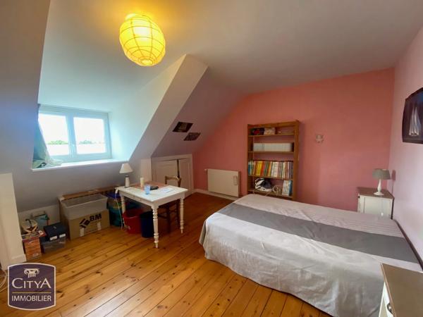 Maison à vendre 12 pièces 230m² Saint-Brieuc (22000)