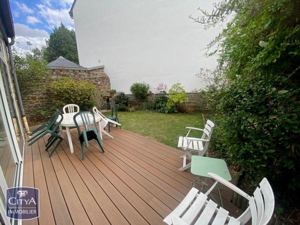 Maison à vendre 12 pièces 230m² Saint-Brieuc (22000)