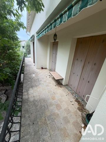 Maison à vendre 5 pièces 120 m² Nîmes