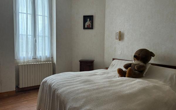 Maison à vendre    5 pièces •  Mugron