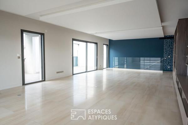 Duplex contemporain en dernier étage avec 2 terrasses et 1 garage