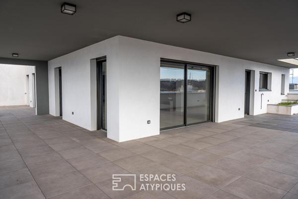 Duplex contemporain en dernier étage avec 2 terrasses et 1 garage
