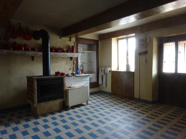 Maison 7 pièces CHAROLLES (71) -4 Chambres - Terrain 2797 m²