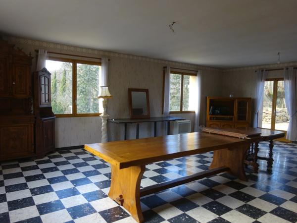 Maison 7 pièces CHAROLLES (71) -4 Chambres - Terrain 2797 m²